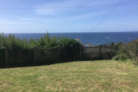 Fantastic views of the whole of the bay Porthleven