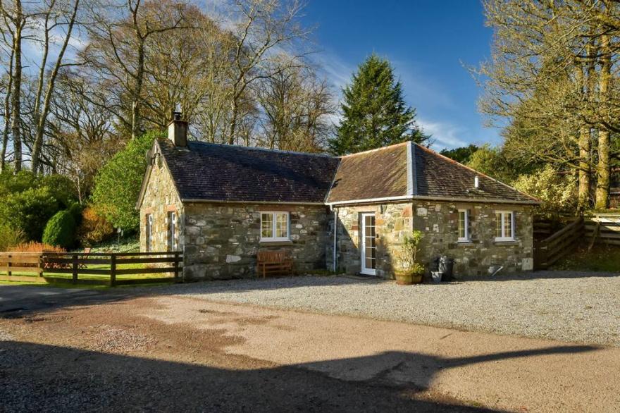 Garden Cottage -  A Detached Cottage That Sleeps Up To 6 Guests