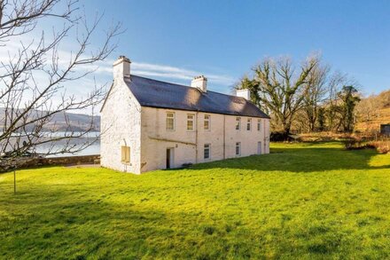 Pier House Two -  Loch-side semi-detached house sleeping up to 10