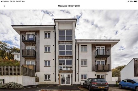 Stunning 2-Bed Apartment in Newton Abbot