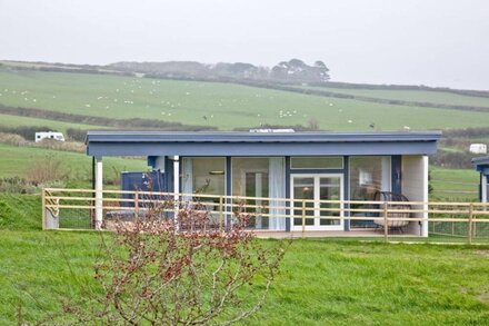 Rafters -  a lodge that sleeps 2 guests  in 1 bedroom