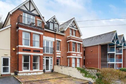 Rotherslade  Bay Apartment