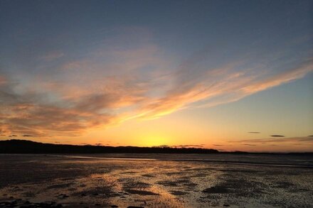 A charming converted millers cottage situated close to Budle Bay & Bamburgh