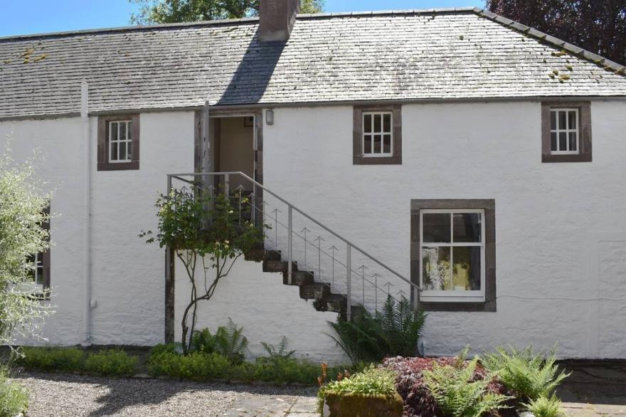 2 bedroom accommodation in Pitscandly, near Forfar