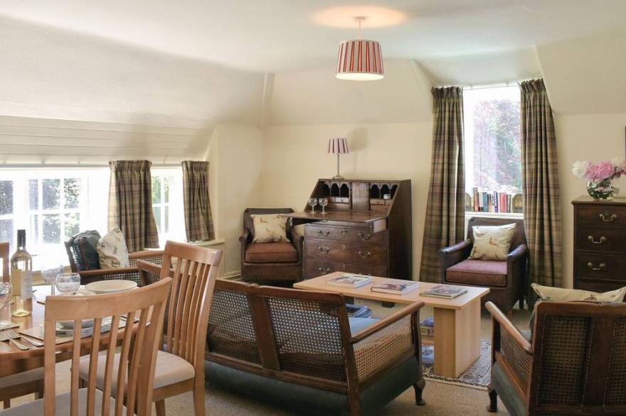 2 bedroom accommodation in Pitscandly, near Forfar