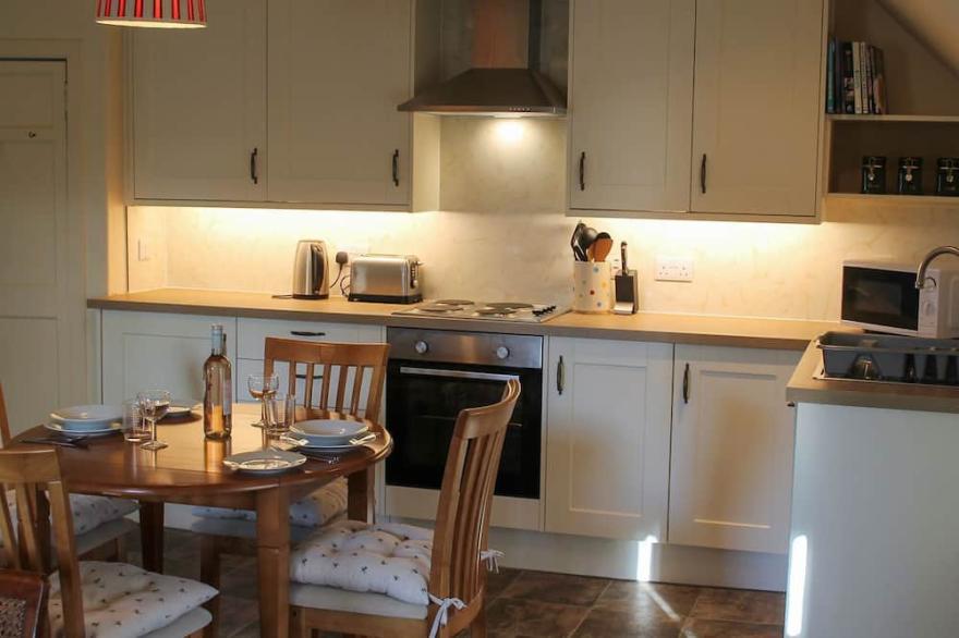 2 bedroom accommodation in Pitscandly, near Forfar