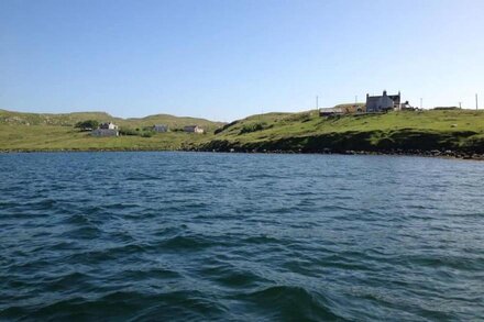 Very Private  Croft  Cottage on Scenic Sea Loch in the Wonderful Western Isles