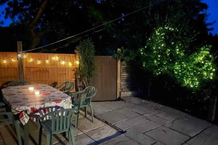 Charming 4BD Semi Detached Home Hastings