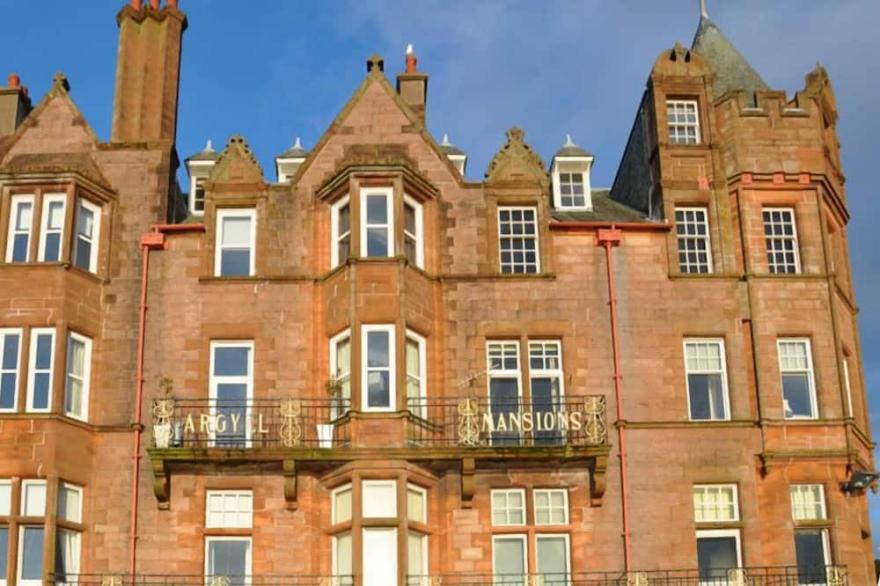 Fabulous Apartment In The Heart Of Oban Overlooking The Beautiful Bay