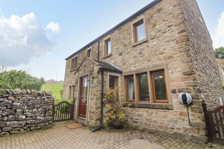 HORTON SCAR HOUSE, pet friendly in Horton-In-Ribblesdale