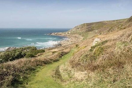 TREGIFFIAN VEAN, pet friendly, country holiday cottage in Sennen Cove