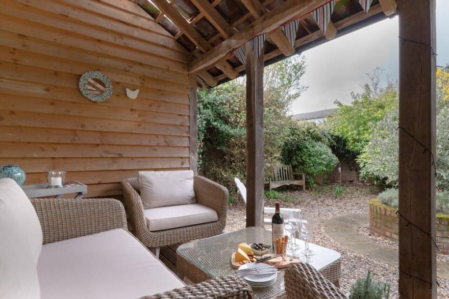 Peter Duck - Three Bedroom House, Sleeps 5