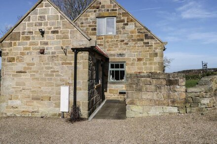 THE PIGGERY, character holiday cottage, with a garden in Sleights