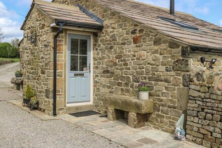 THE CROFT, family friendly, luxury holiday cottage in Trawden