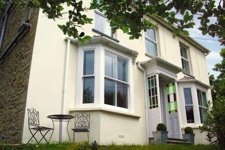 Large, Luxury, Holiday Cottage In Tresaith, Cardigan Bay, West Wales