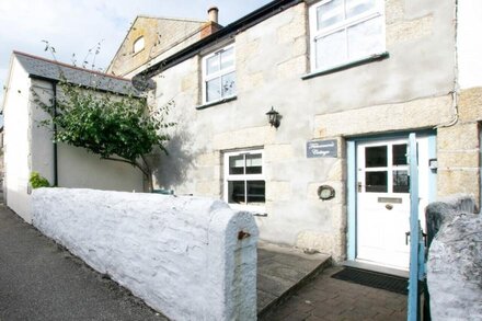 Fisherman's Cottage - Four Bedroom House, Sleeps 6