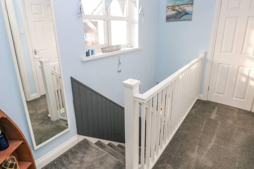 DRIFTWOOD HOUSE, pet friendly, with a garden in Saundersfoot