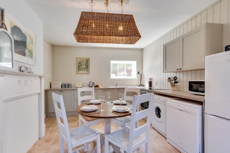 Rest Cottage - One Bedroom House, Sleeps 2