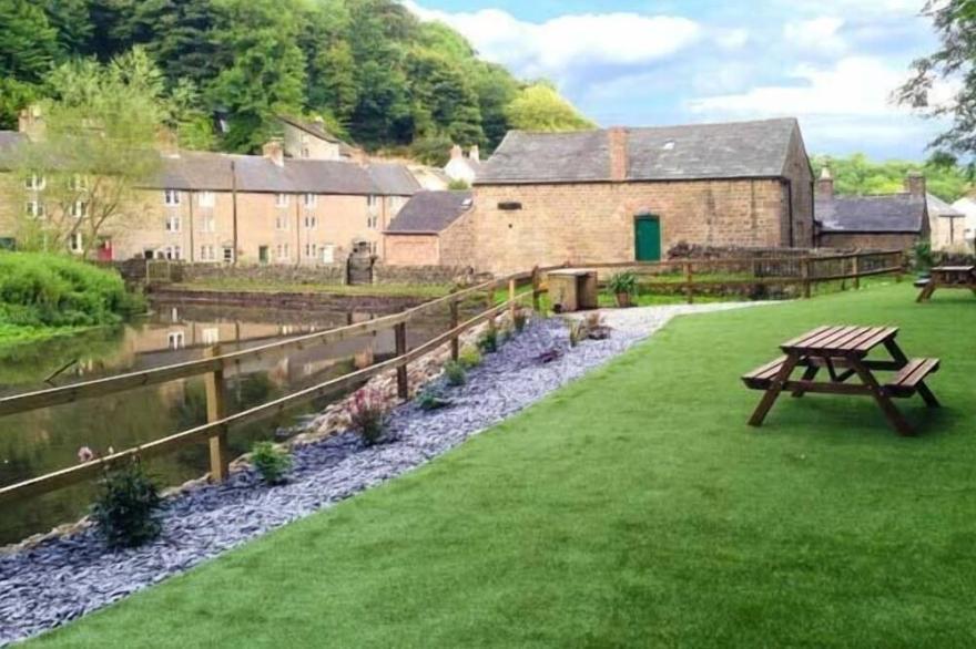 THE MALTHOUSE, Family Friendly, Luxury Holiday Cottage In Cromford