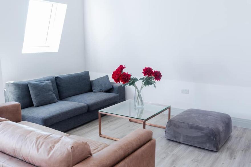 Brand new 2 bed flat with Amazing Views ASA-27