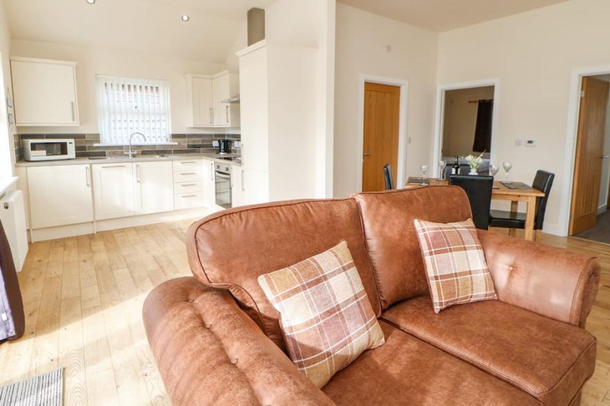 WANSBECK, pet friendly, with a garden in Longframlington