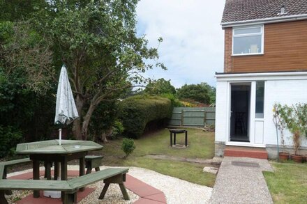 LAVENDER LODGE, family friendly, with a garden in Broadstairs