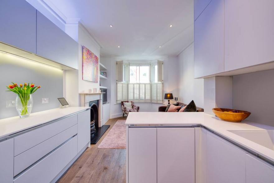 5* Fulham Luxury House