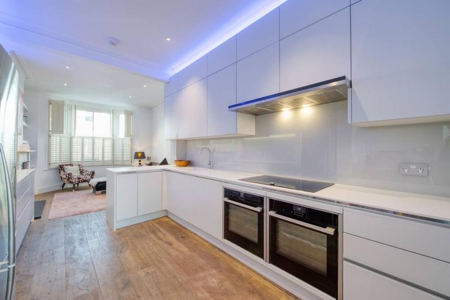 5* Fulham Luxury House
