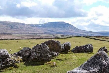 HARBER SCAR, pet friendly, with open fire in Horton-In-Ribblesdale