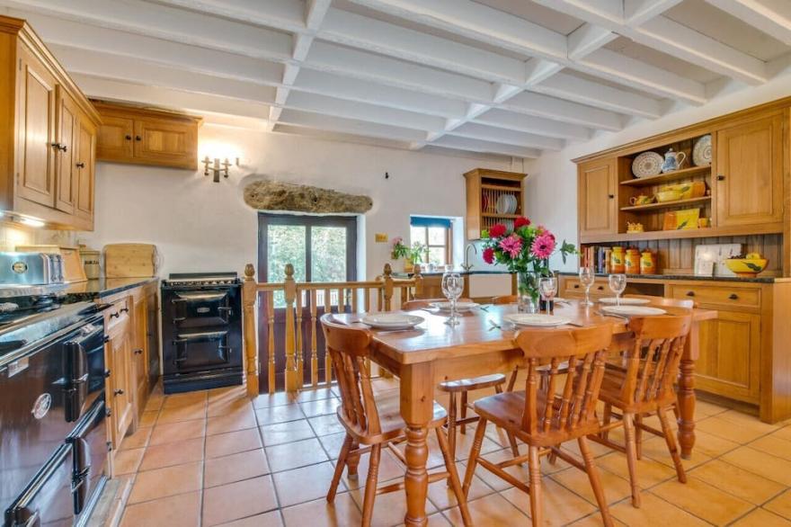 The Granary - Four Bedroom House, Sleeps 8