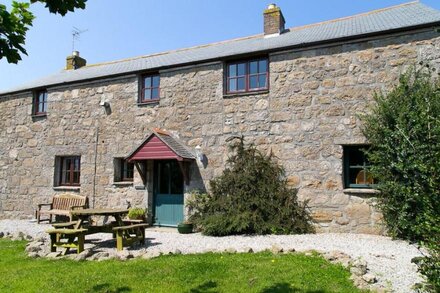 The Granary - Four Bedroom House, Sleeps 8