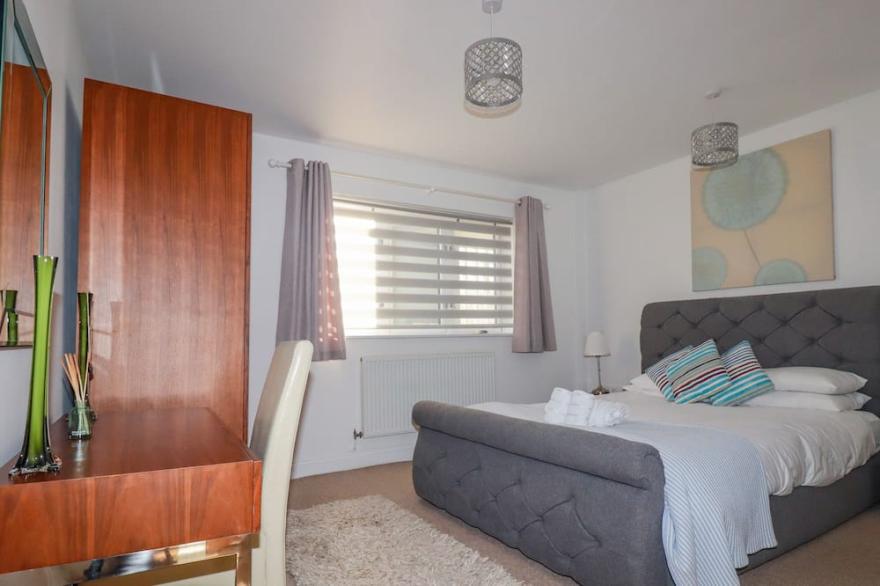 47 BREDON COURT, pet friendly, country holiday cottage in Newquay