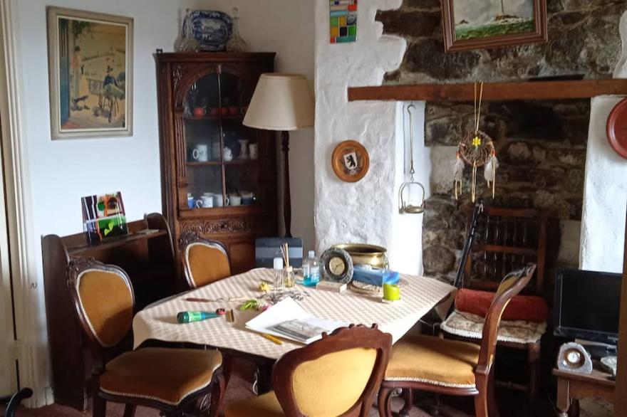 Entire House The Lizard  Village-sea view on the horizon 3 bedrooms Pet friendly