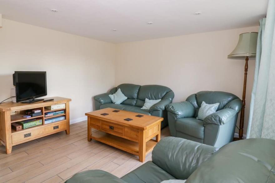 THE GRANARY, pet friendly, with a garden in Sudbury