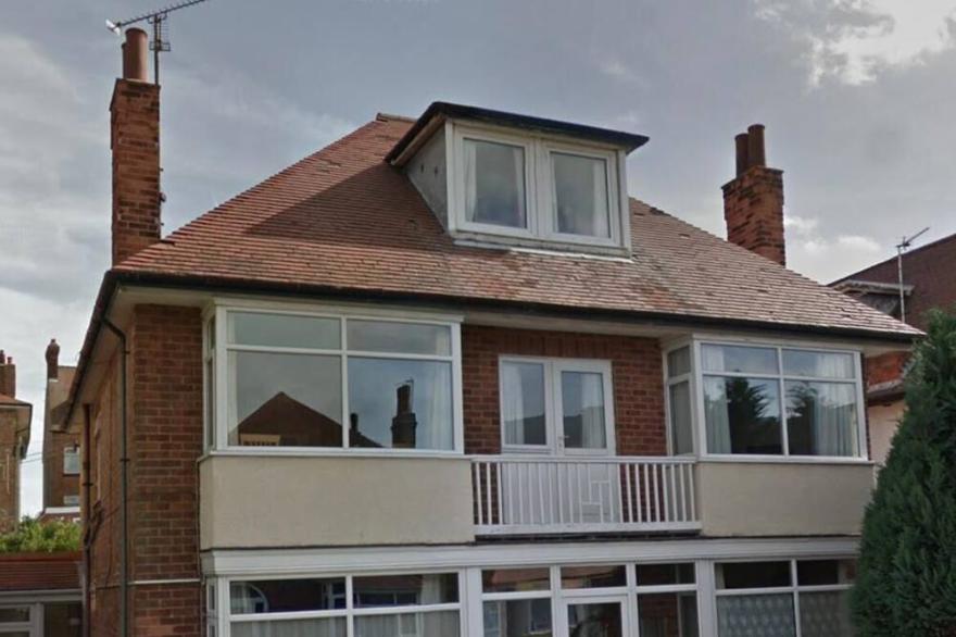 2 Bedroom Holiday Apartment Skegness - Flat 17