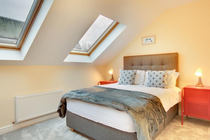 Stanhope - Three Bedroom House, Sleeps 6