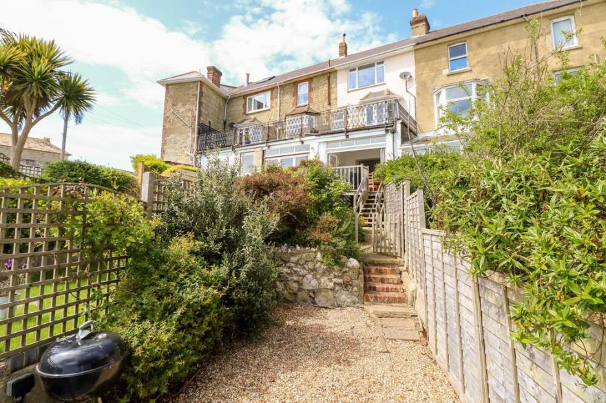 SEAVIEW HOUSE, Family Friendly, Character Holiday Cottage In Ventnor