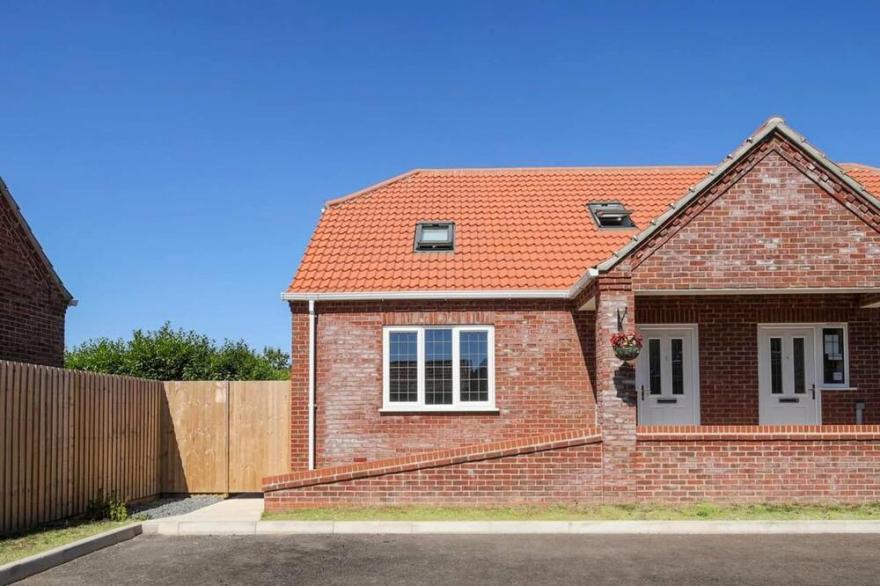 3 Bedroom Accommodation In Mablethorpe