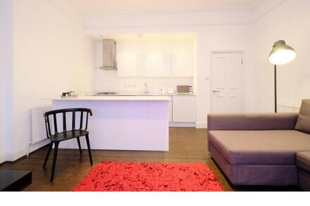 Pass the Keys | Paddington Spacious Flat sleeps 4