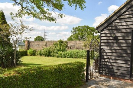 THE OLD CARTLODGE, family friendly, with a garden in Castle Hedingham