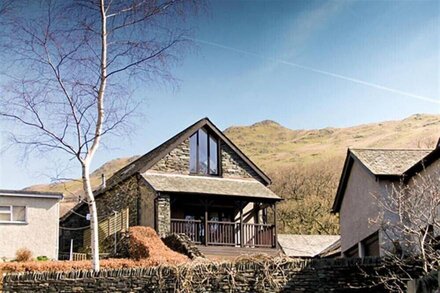 OLD MILL COTTAGE, pet friendly in Ambleside