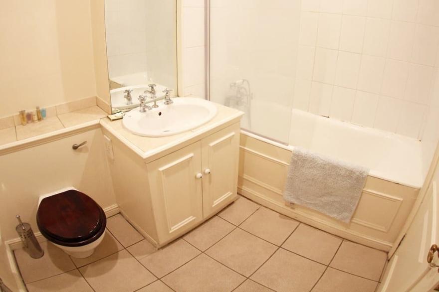 ☆ Top Chelsea Luxury - 1 Bedroom ☆