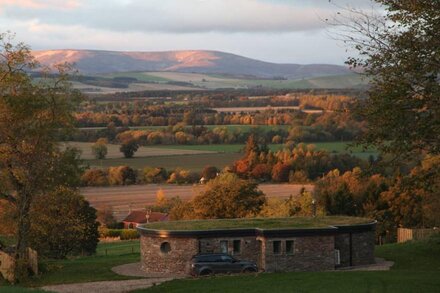 Lethnot -  a broch that sleeps 4 guests  in 2 bedrooms