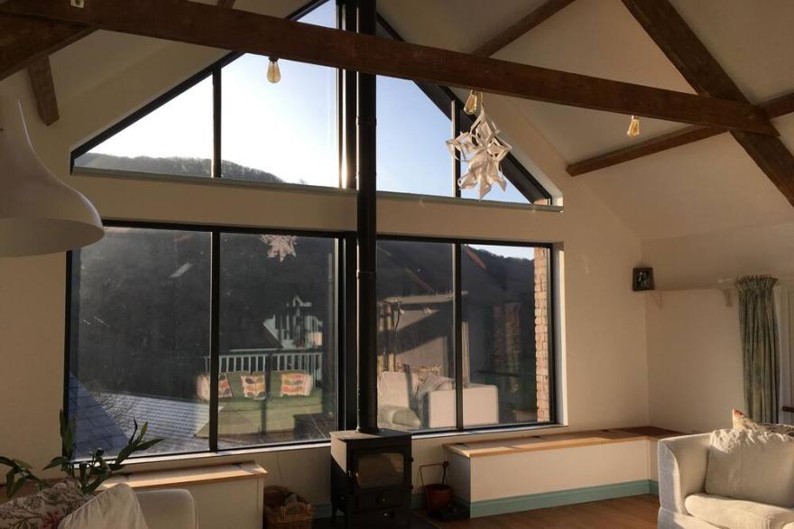 Lower Hillcott -  a large family home that sleeps 12 guests  in 5 bedrooms