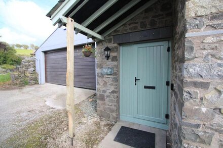 A Quirky, Modern Converted Barn, Quiet Rural Setting With Easy Access To Kendal