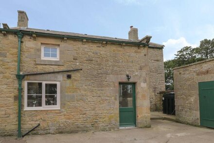 THE FOLLY, pet friendly, country holiday cottage in Belsay