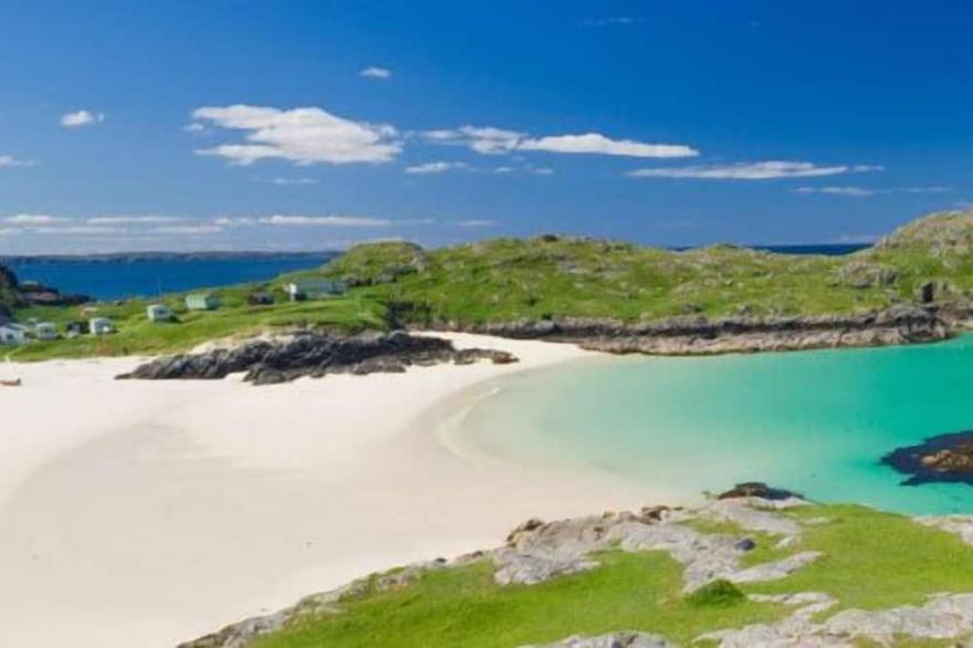 House 300 Metres From Achmelvich Beach Located On The North Coast 500.