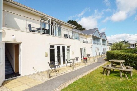 APARTMENT B4, family friendly in Dawlish Warren