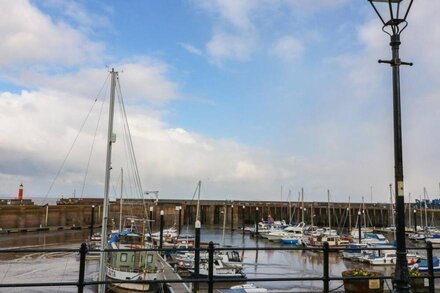 THE COTTAGE, pet friendly, character holiday cottage in Watchet