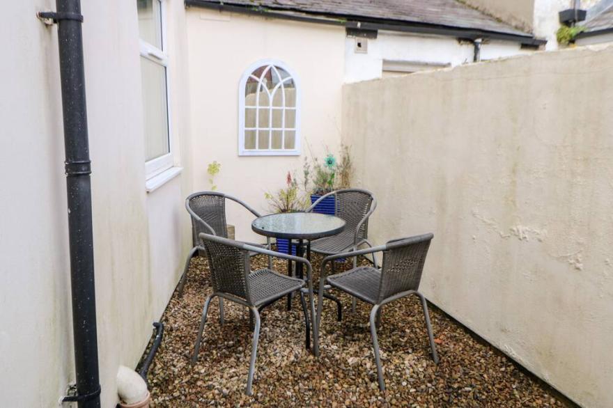 DRIFTWOOD APARTMENT, Family Friendly, With A Garden In Amble